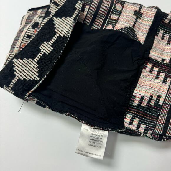 Molly Bracken Aztec Printed High Waist Short Size Small - Picture 6 of 6